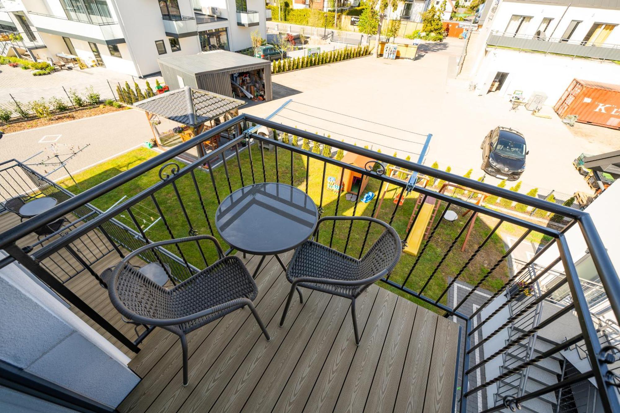 Magnolia Pokoje I Apartamenty Дембки Экстерьер фото