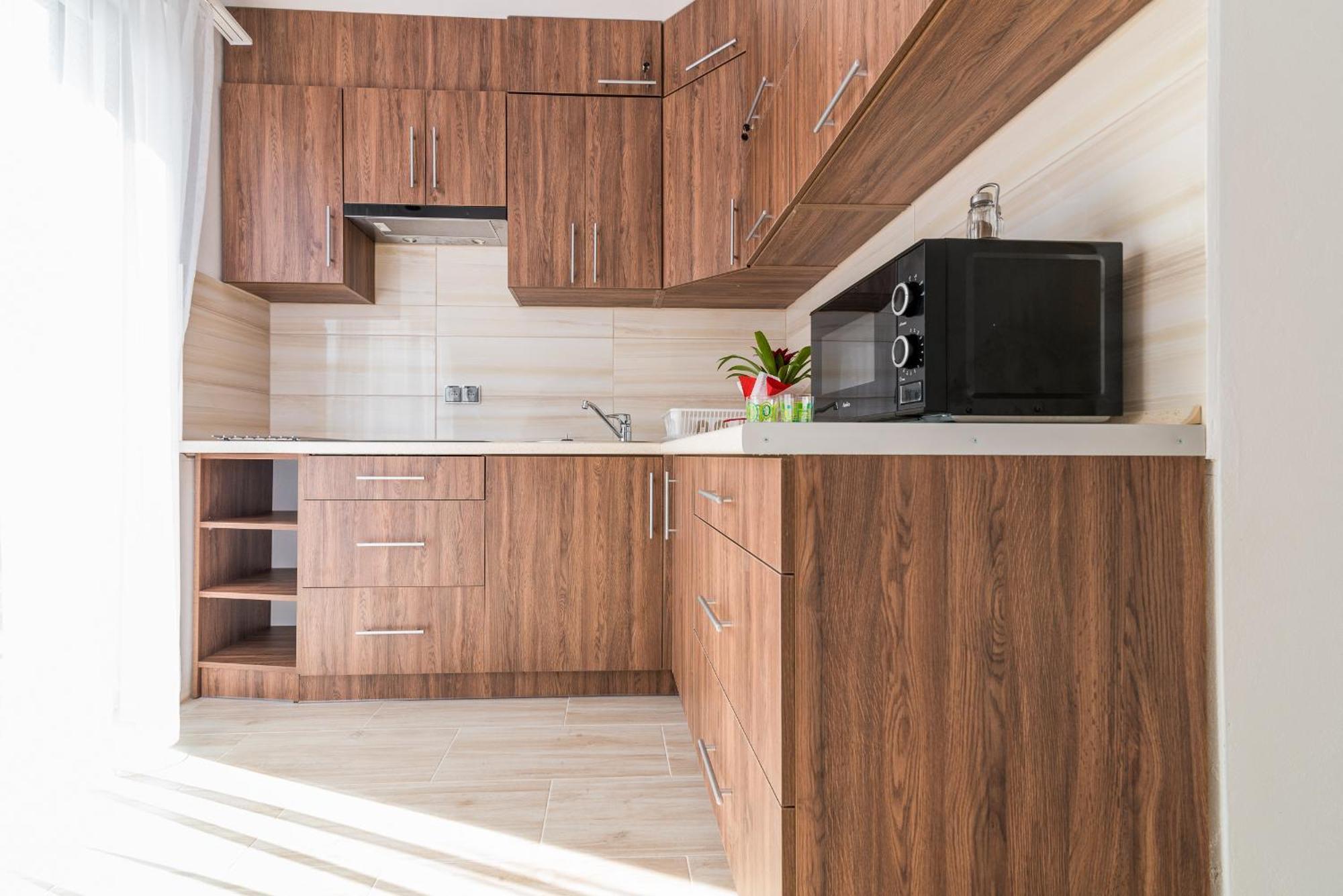 Magnolia Pokoje I Apartamenty Дембки Экстерьер фото