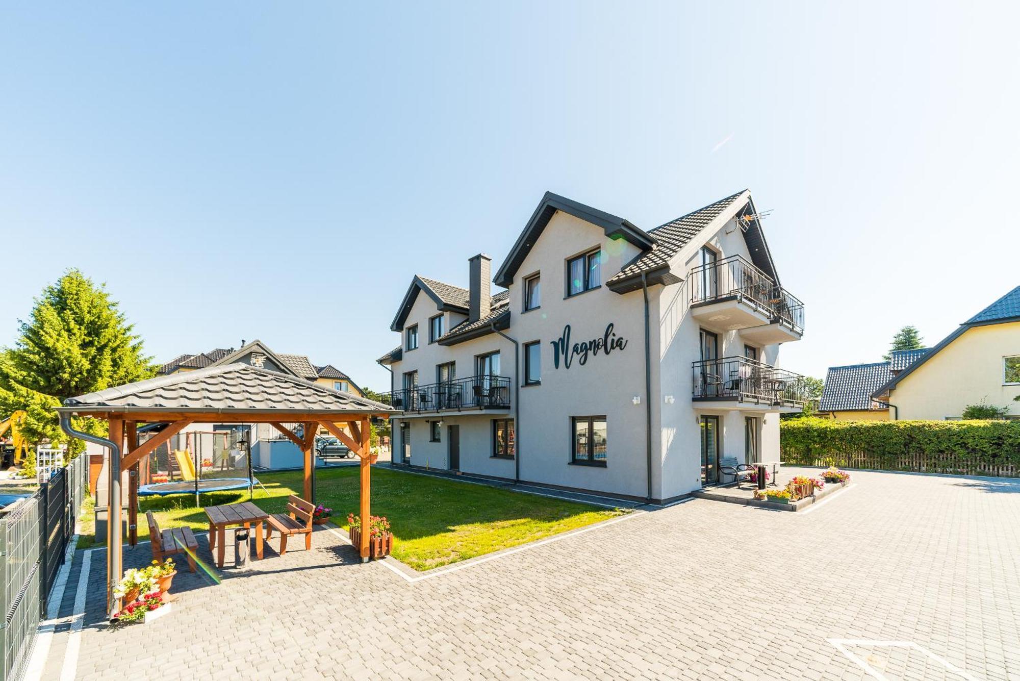 Magnolia Pokoje I Apartamenty Дембки Экстерьер фото